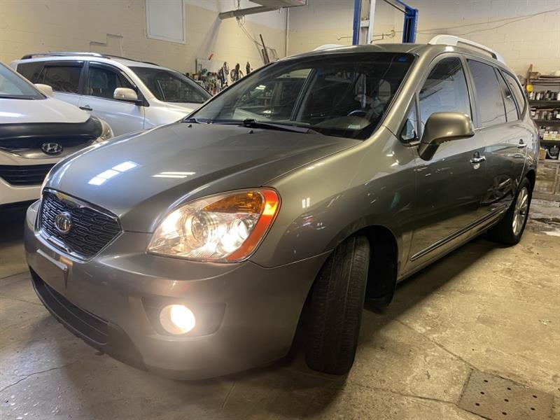 2012 Kia Rondo