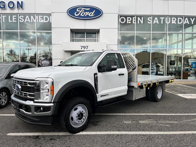 2023 Ford F-550