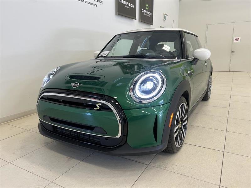 2023 MINI 3 Door