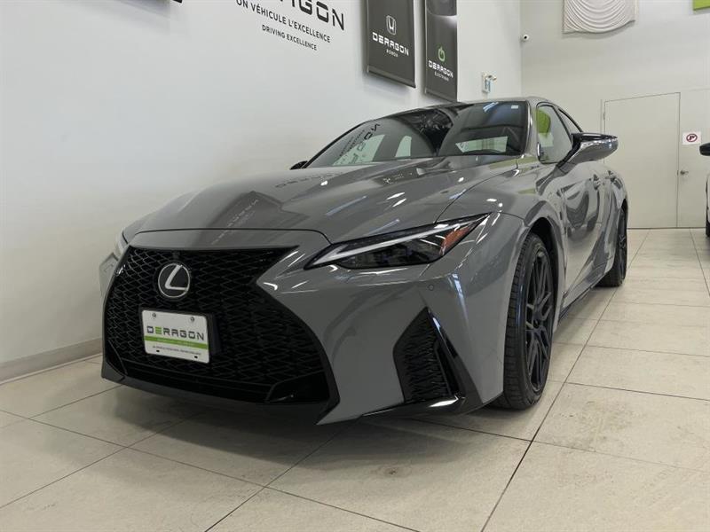 2022 Lexus Is