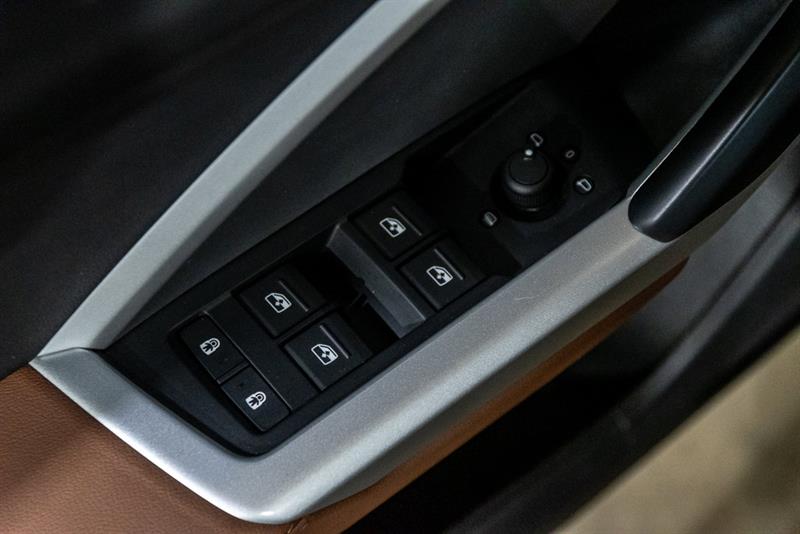 2019 Hyundai Veloster