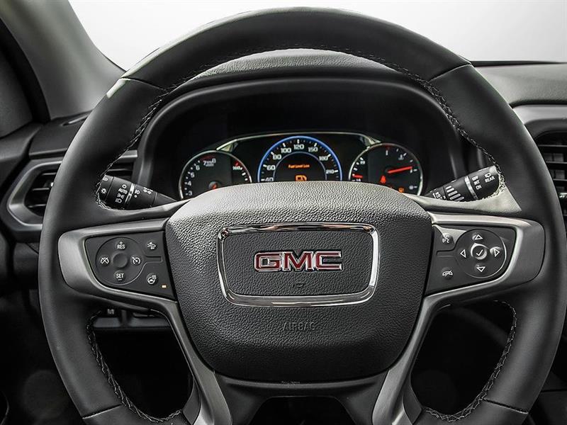2023 Nissan Kicks