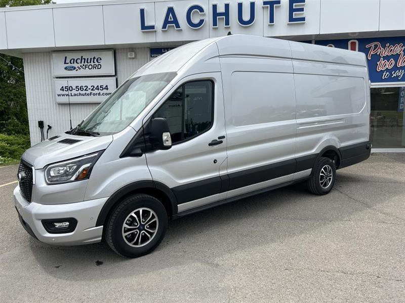 2023 Ford Transit