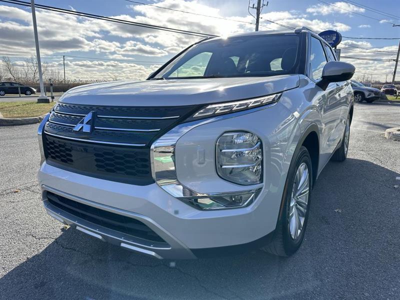 2022 Mitsubishi Outlander