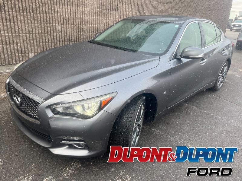 2015 Infiniti Q50