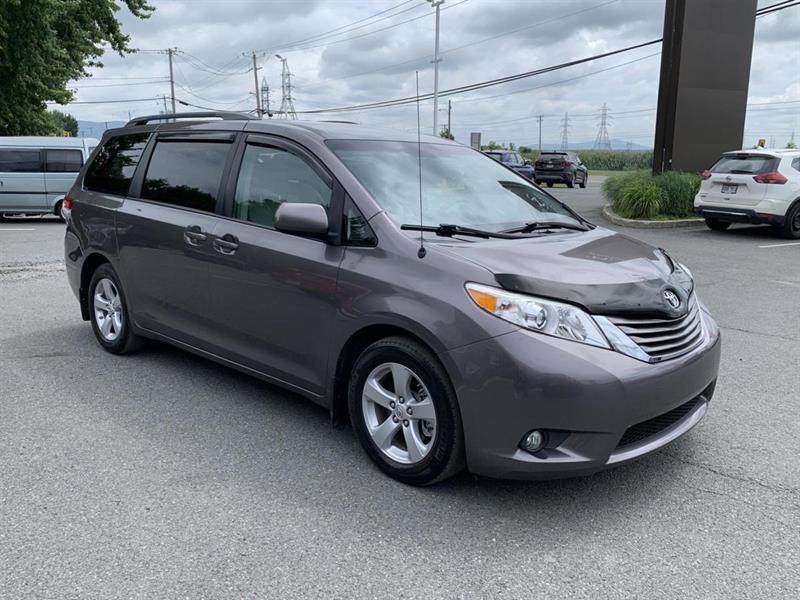 2012 Toyota Sienna
