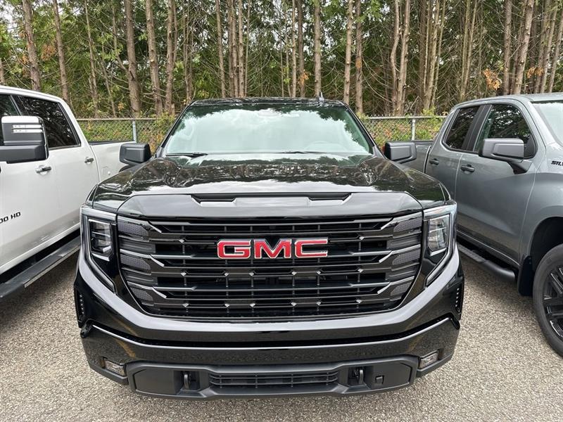 2024 GMC Sierra