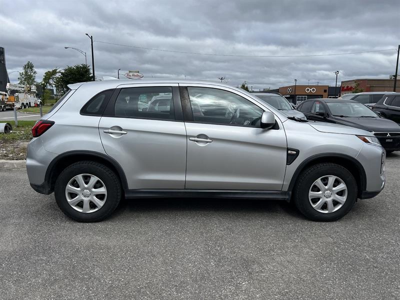 2020 Mitsubishi RVR