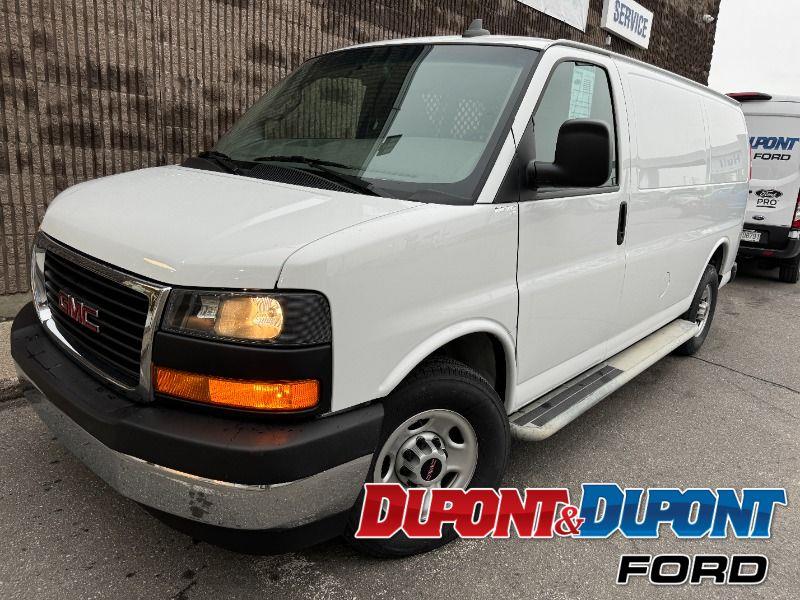 2022 GMC Savana