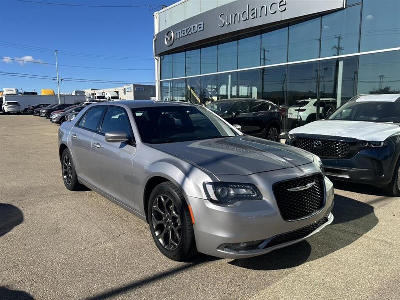 2018 Chrysler 300