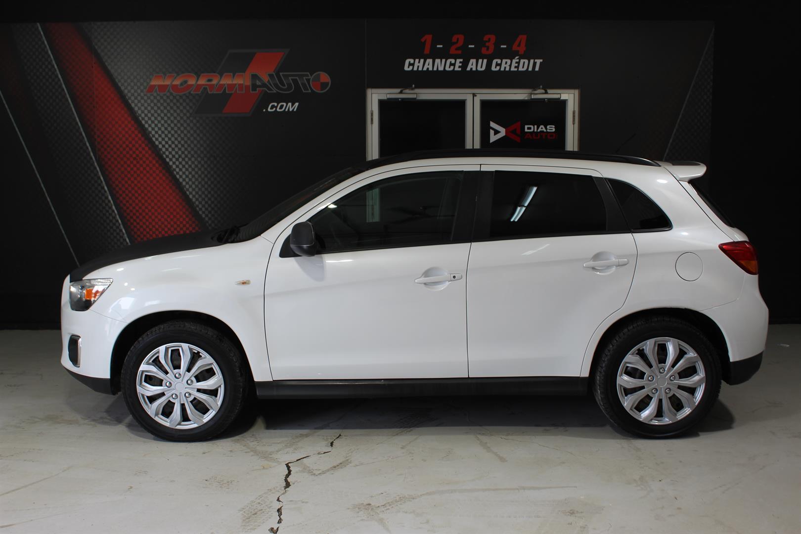 2015 Mitsubishi RVR
