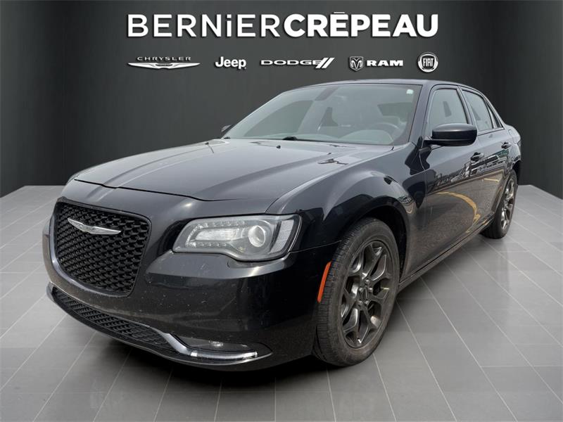 2016 Chrysler 300